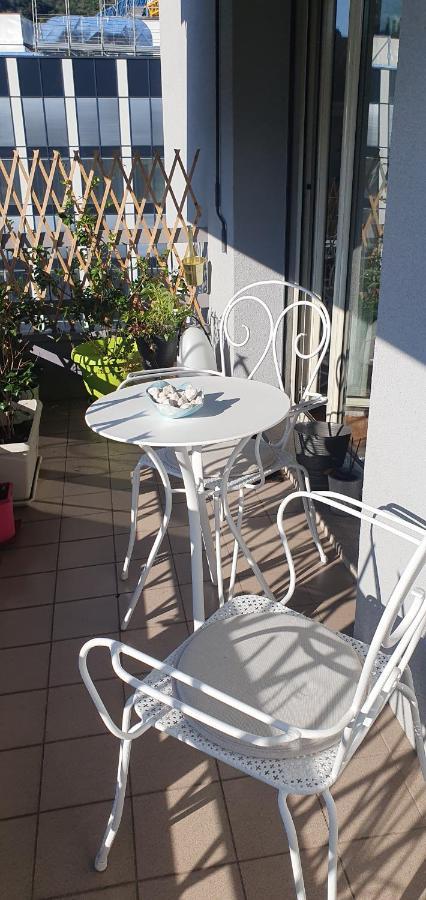 Charming Penthouse Near Como Lake Chiasso Luaran gambar