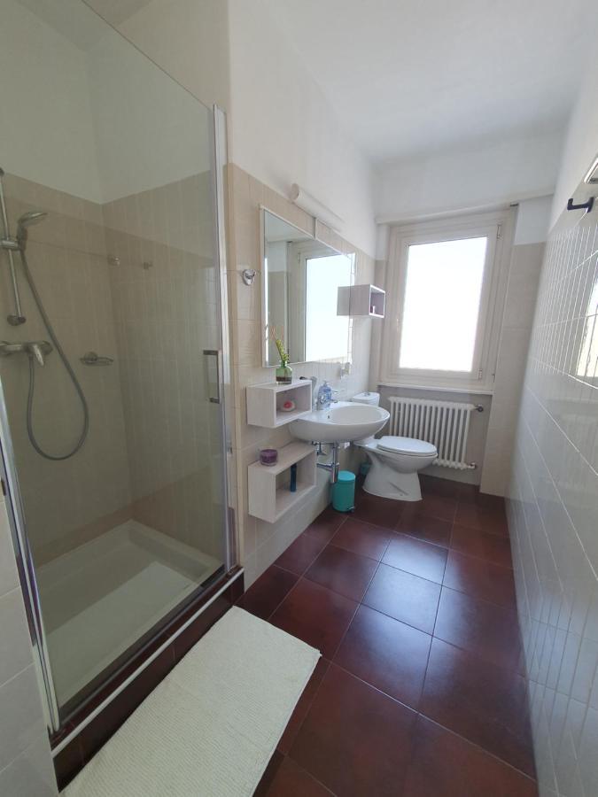 Charming Penthouse Near Como Lake Chiasso Luaran gambar