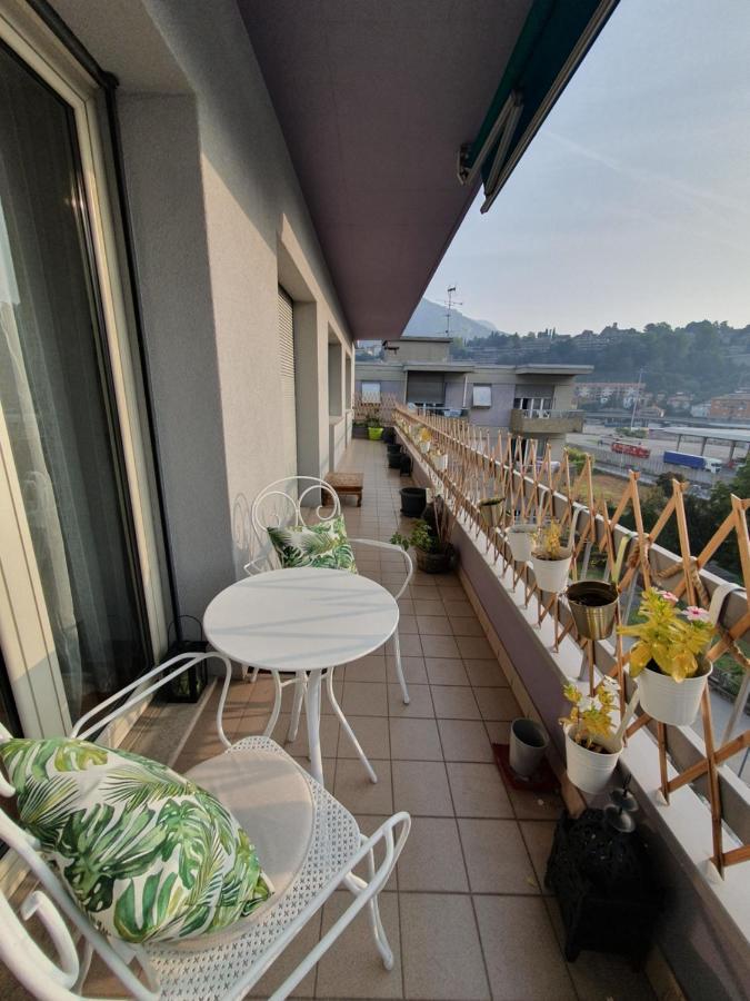 Charming Penthouse Near Como Lake Chiasso Luaran gambar