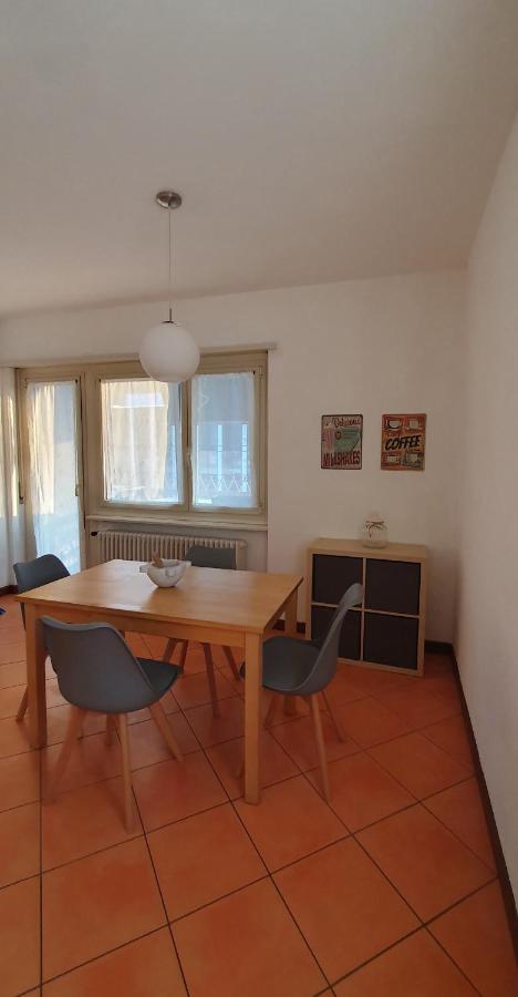 Charming Penthouse Near Como Lake Chiasso Luaran gambar